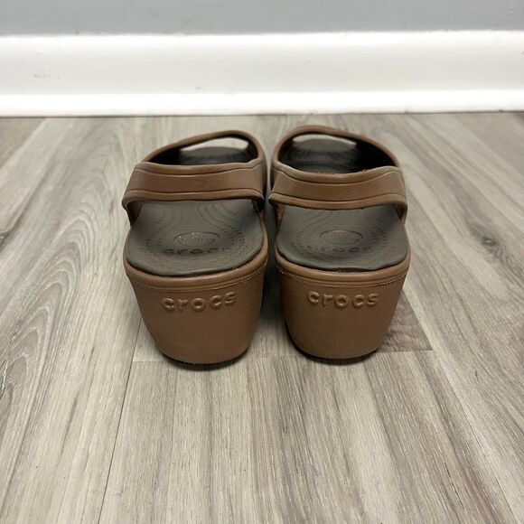 Crocs Sandals Women’s 9 Mabyn Tan Brown Peep Toe Slingback Wedge - Picture 3 of 6